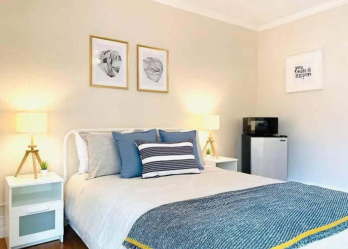 Stylish Studio Gaslamp District Easy Check-In & Fast Wifi Located Near Downtown!